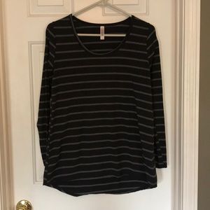 Black striped LuLaRoe Lynnae